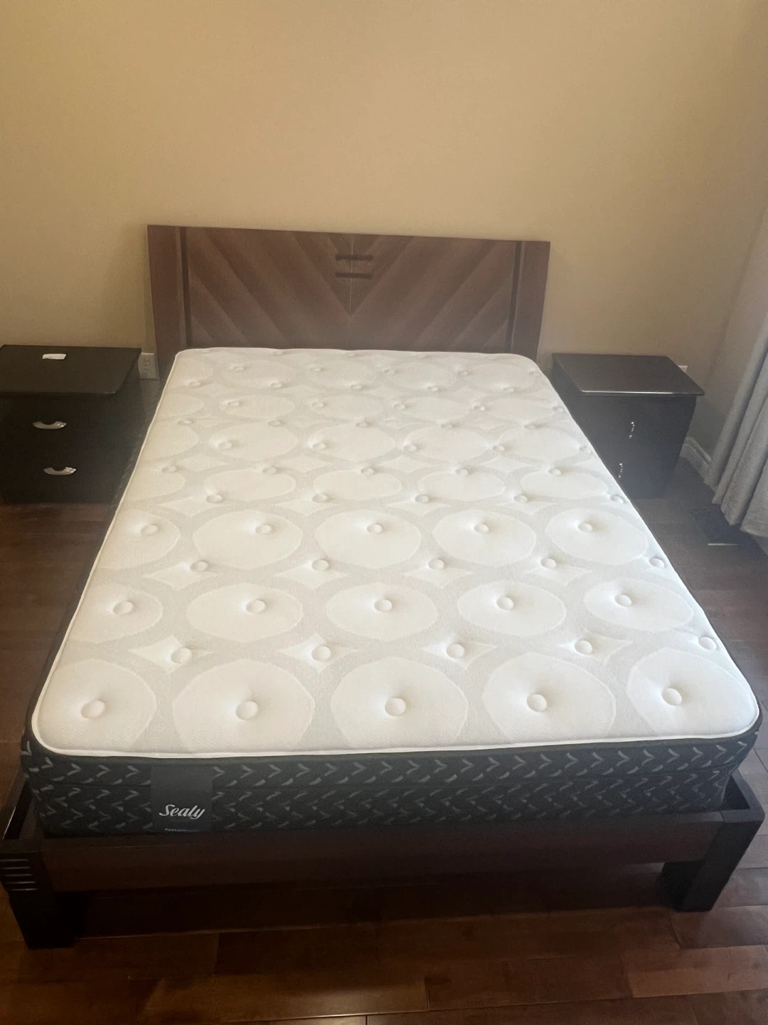 Queen Bed Frame - photo 2