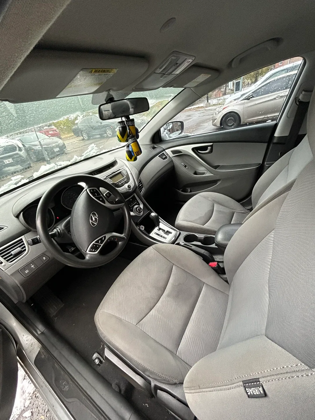 2012 Hyundai Elantra - Silver image indicator(8)