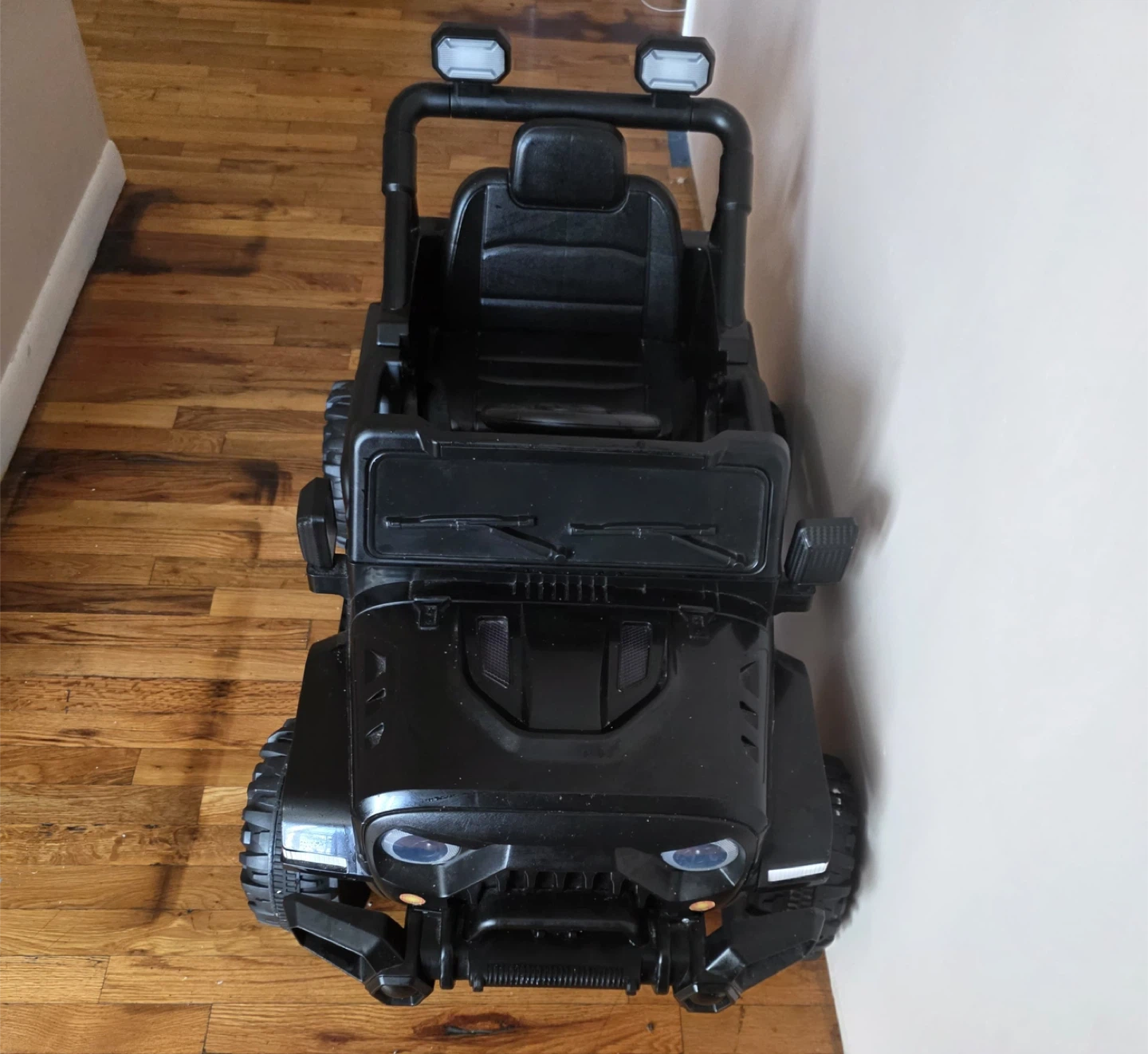 Black Off Road Ride-On Car - photo 3