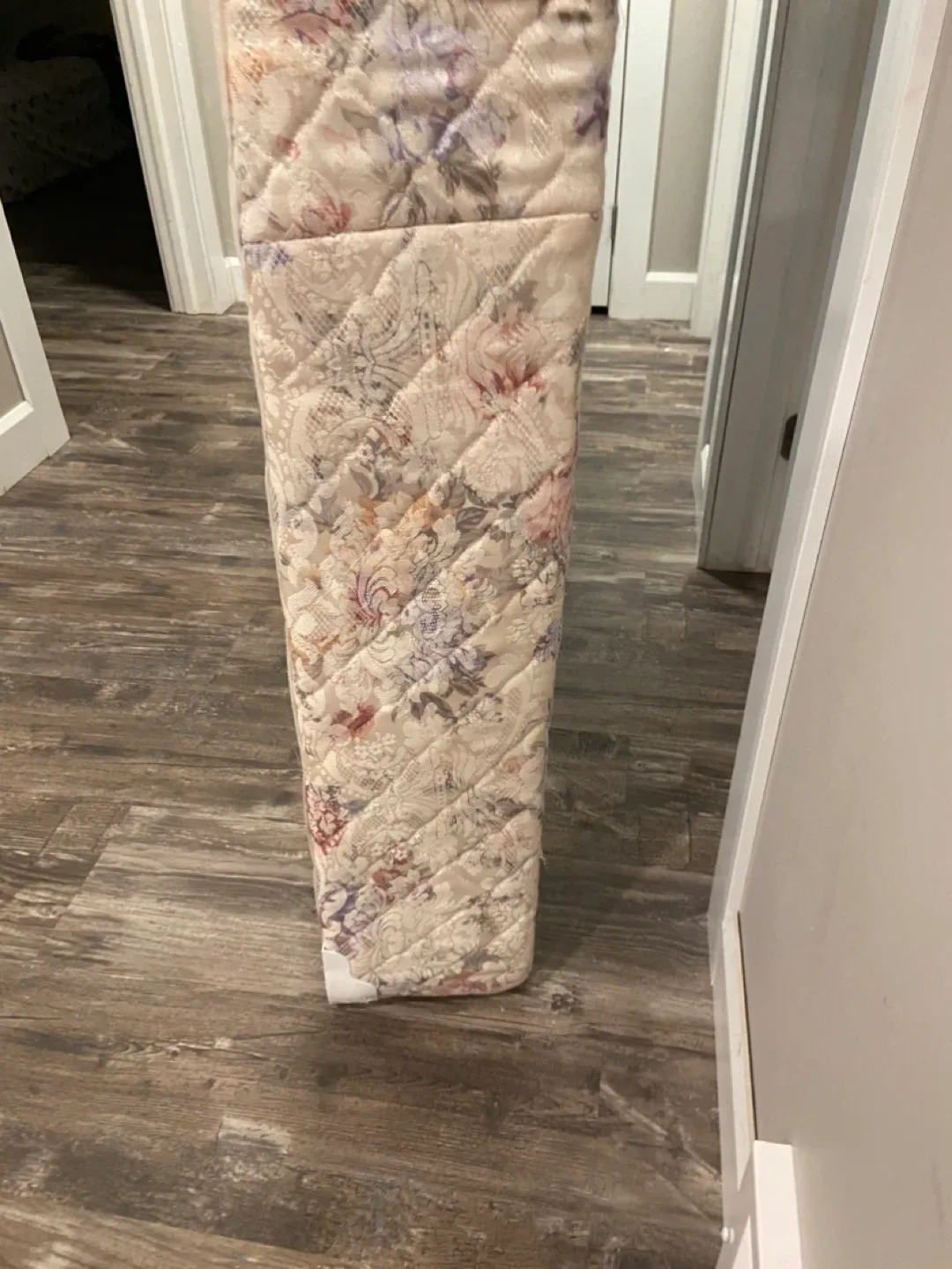 Queen Boxspring image indicator(3)