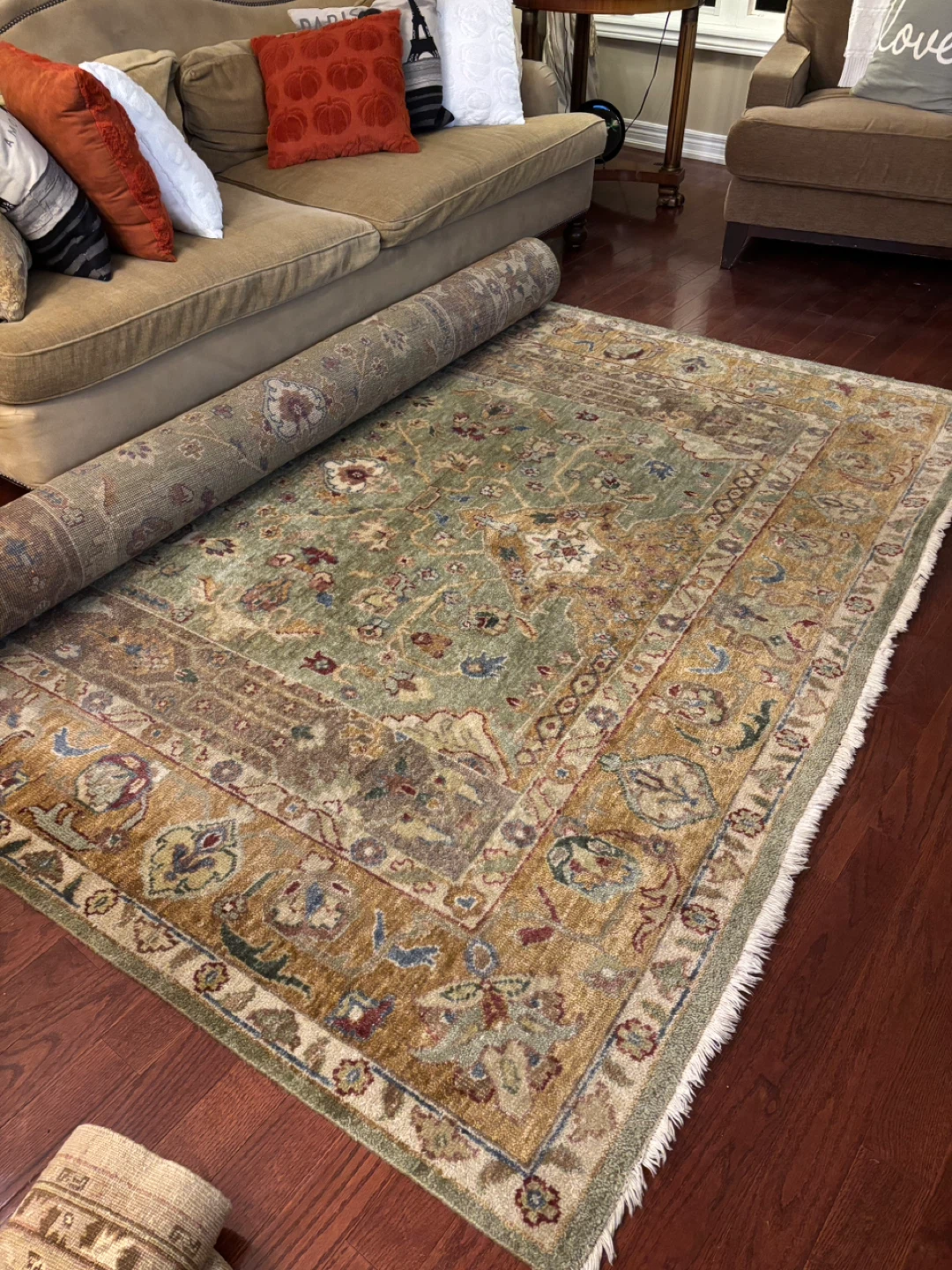 Authentic hand-hand knotted Persian carpet