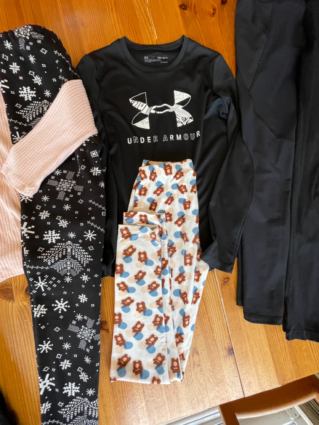 Girls': Old Navy, Just cozy, Under Armour, Zara, Size 10/12 - photo 3