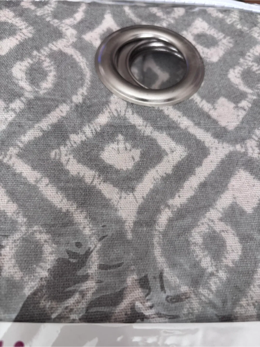 Fabric curtain panel image indicator(2)