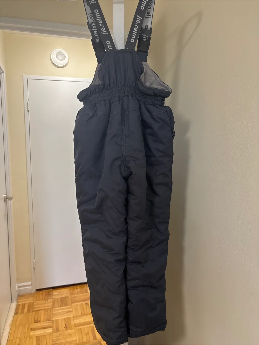 jie.relmo Snow Pants Size 122CM image indicator(3)