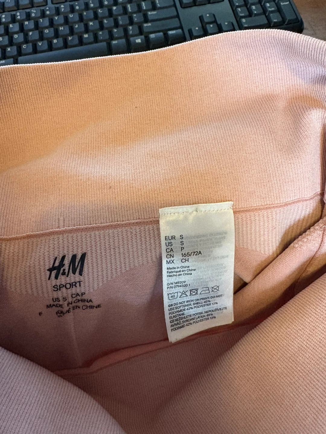 H&M Sport Pink Leggings - Size Small - photo 3