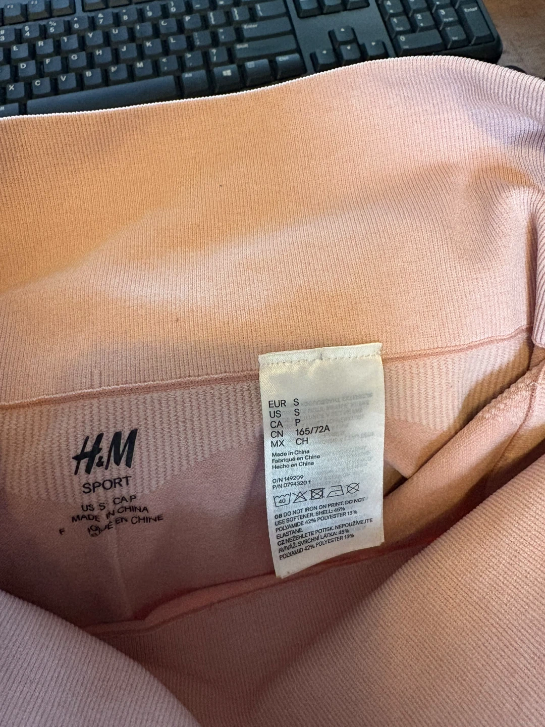 H&M Sport Pink Leggings - Size Small - photo 4