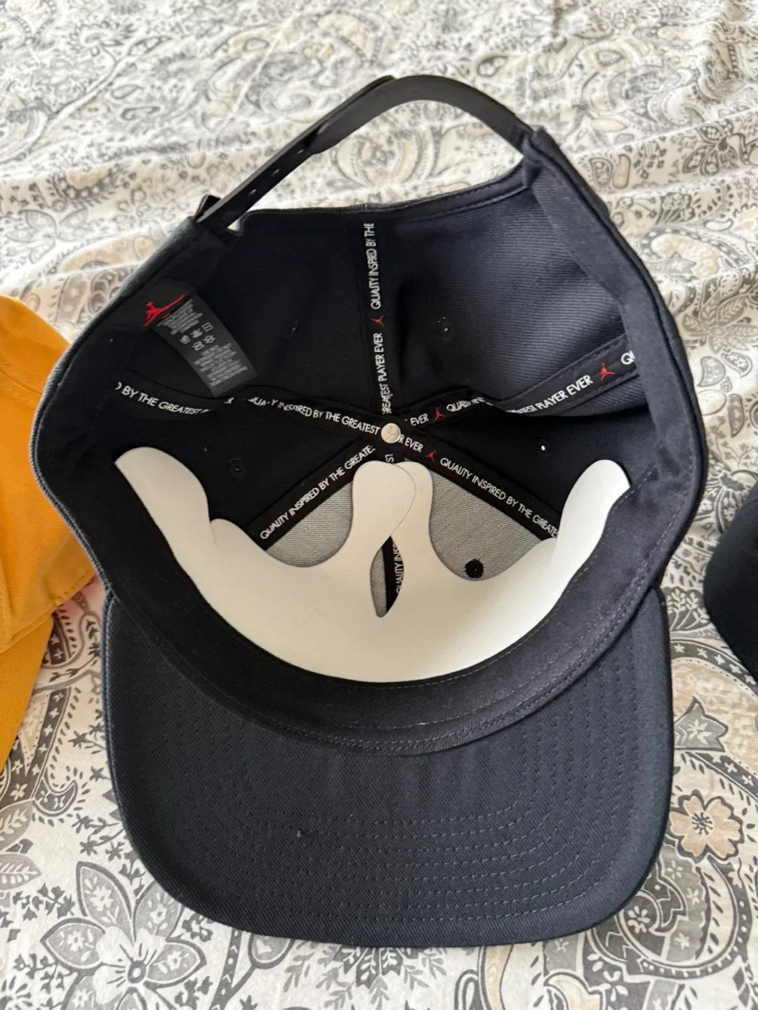 Nike Jordan Pro Black Hat - Unisex image indicator(3)