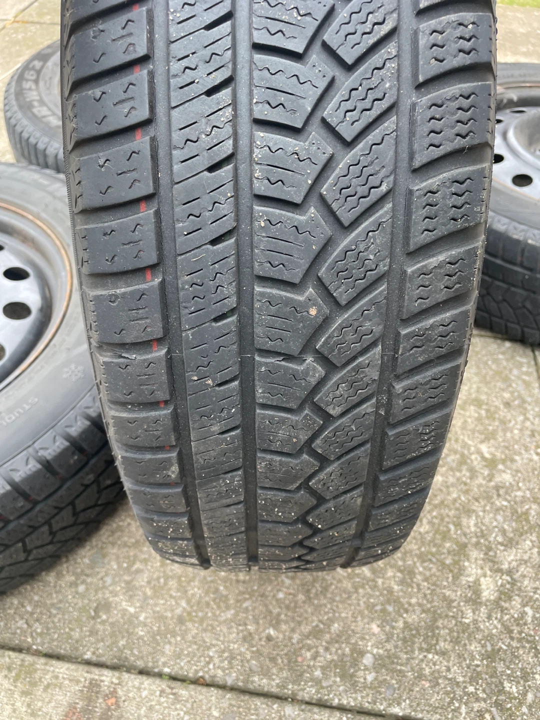 Mirage 225/65R17 Winter Tires & Rims - photo 2