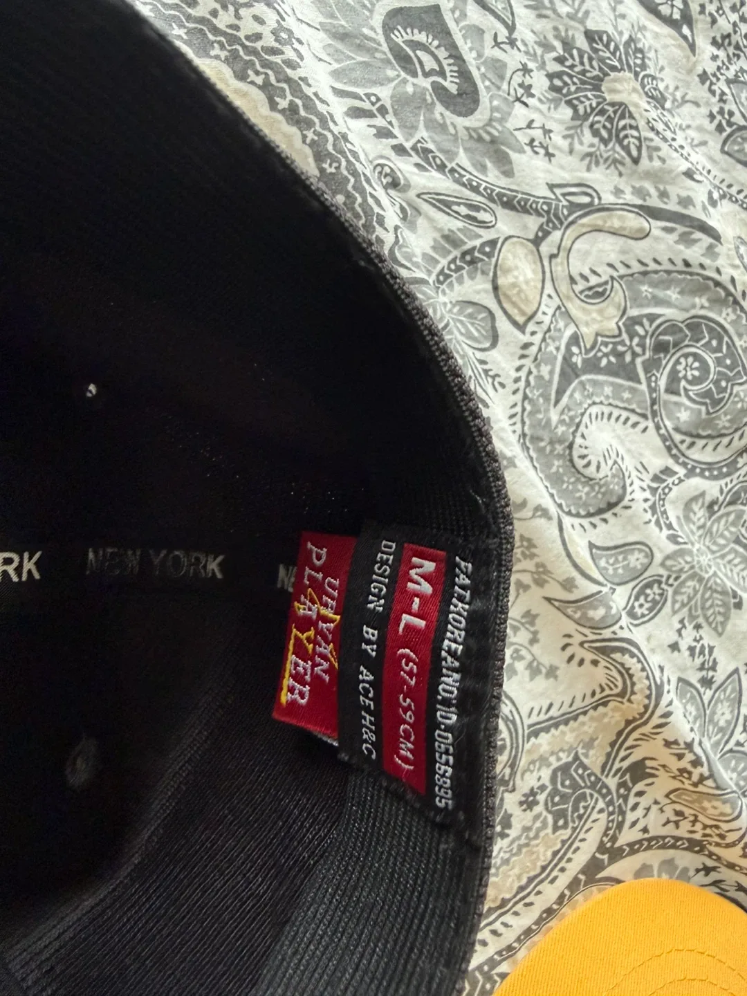 New York Yankees Fitted Hat - Urban Player M-L image indicator(2)