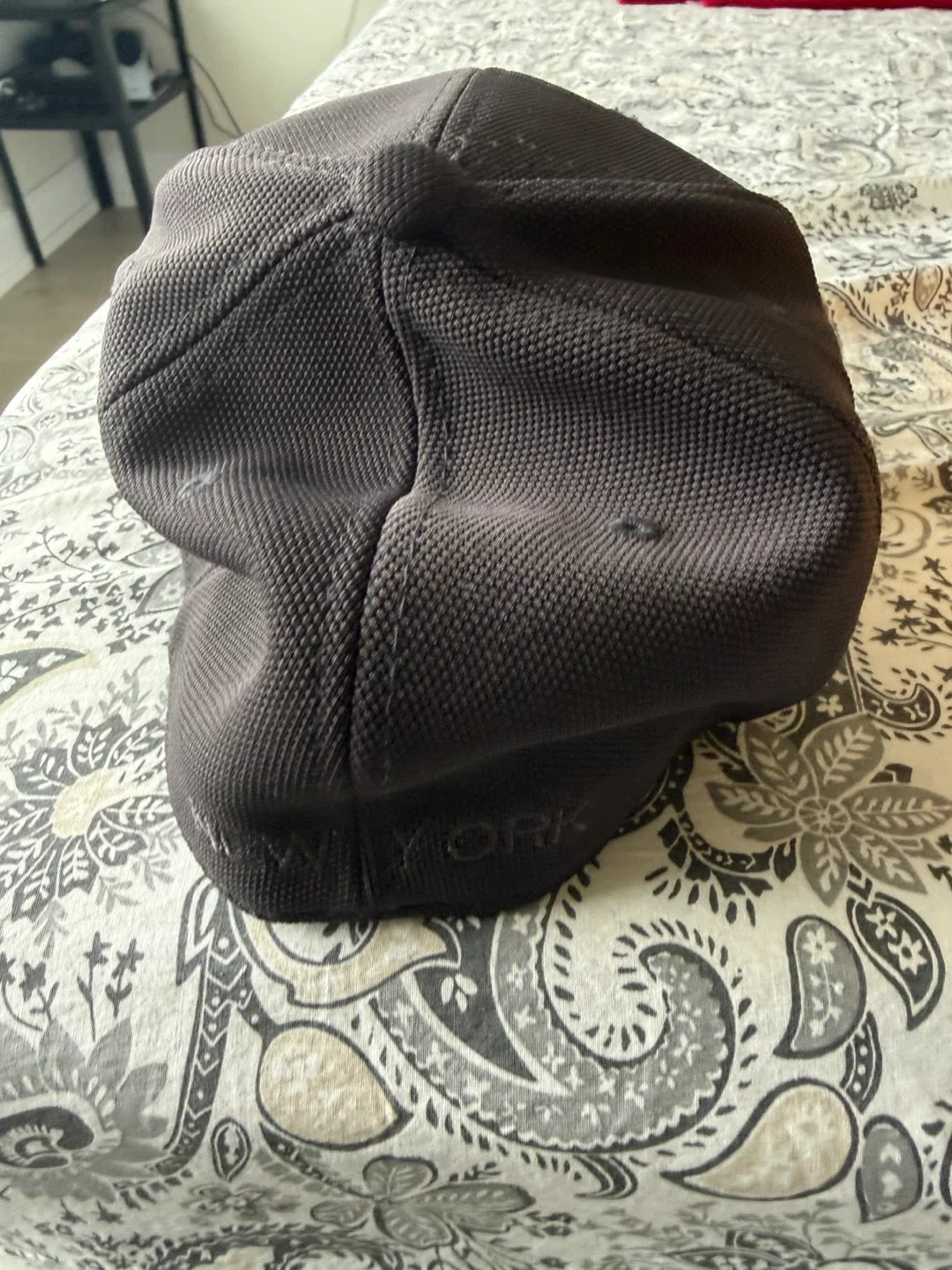 New York Yankees Fitted Hat - Urban Player M-L image indicator(3)