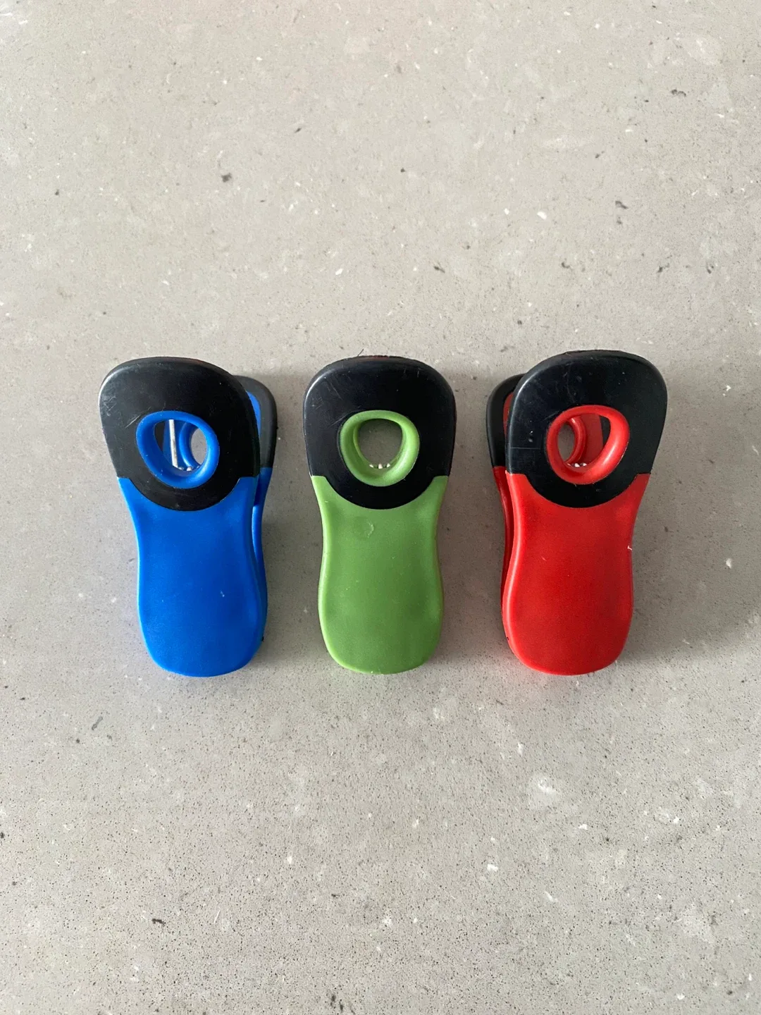 Set of 3 Magnetic Clips image indicator(6)