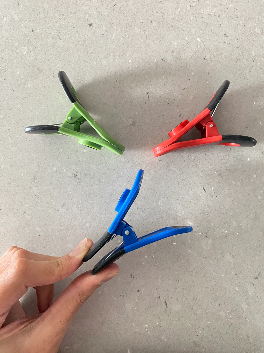 Set of 3 Magnetic Clips - photo 4