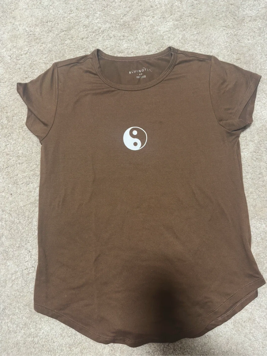 T-Shirt - Size S - price is firm thumbnail