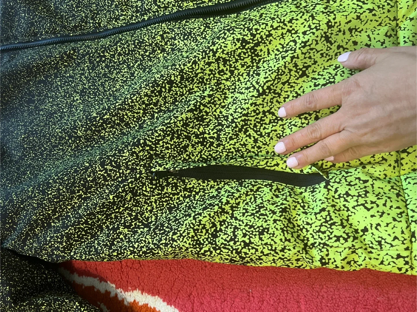 Under Armour Cold Gear Youth Lg Jacket image indicator(4)