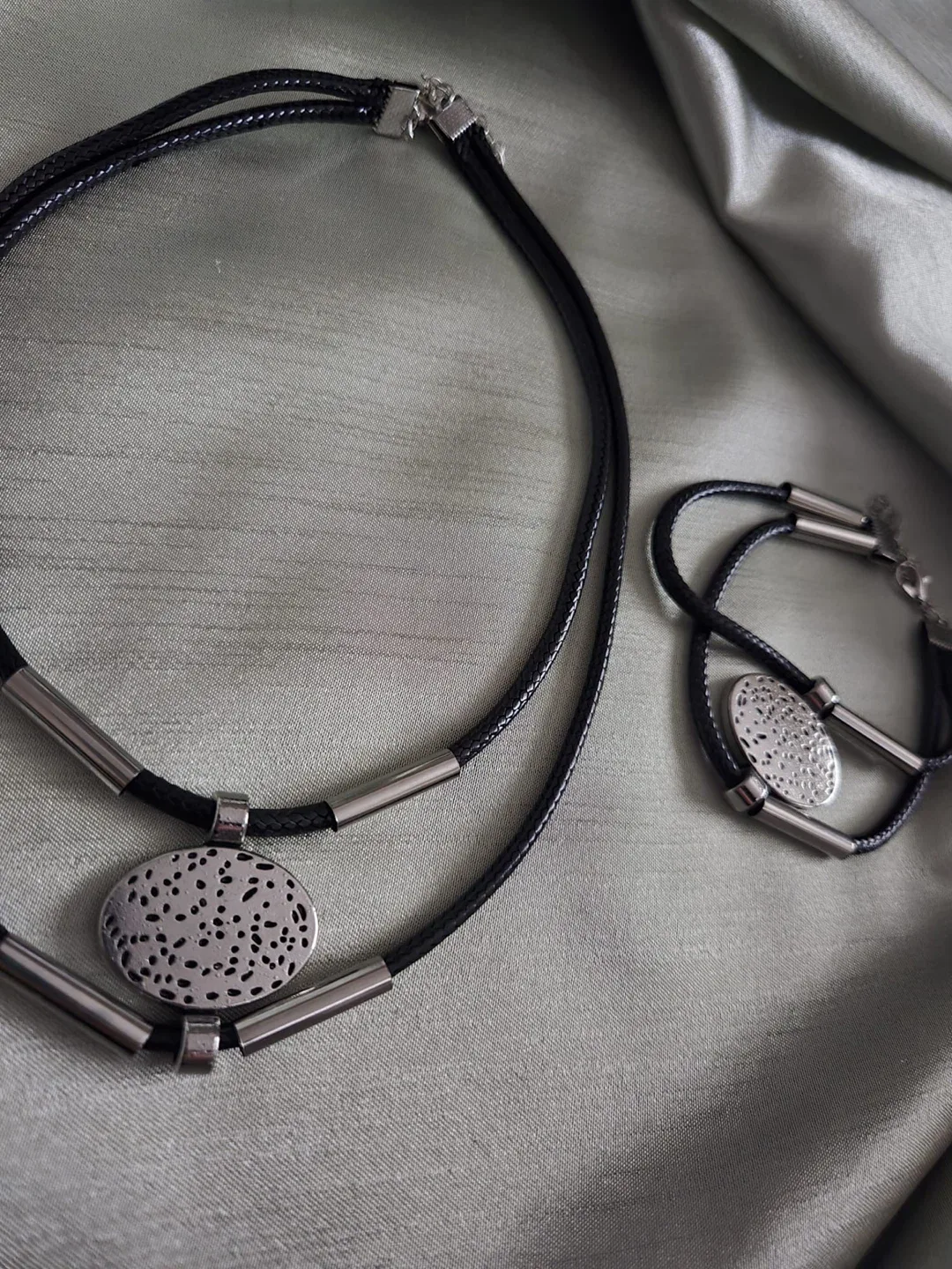 Necklace and Bracelet Set thumbnail