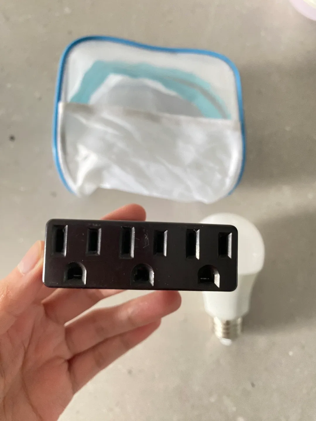 White Light LED Bulb, Multi Outlet Adaptor & Bag image indicator(7)