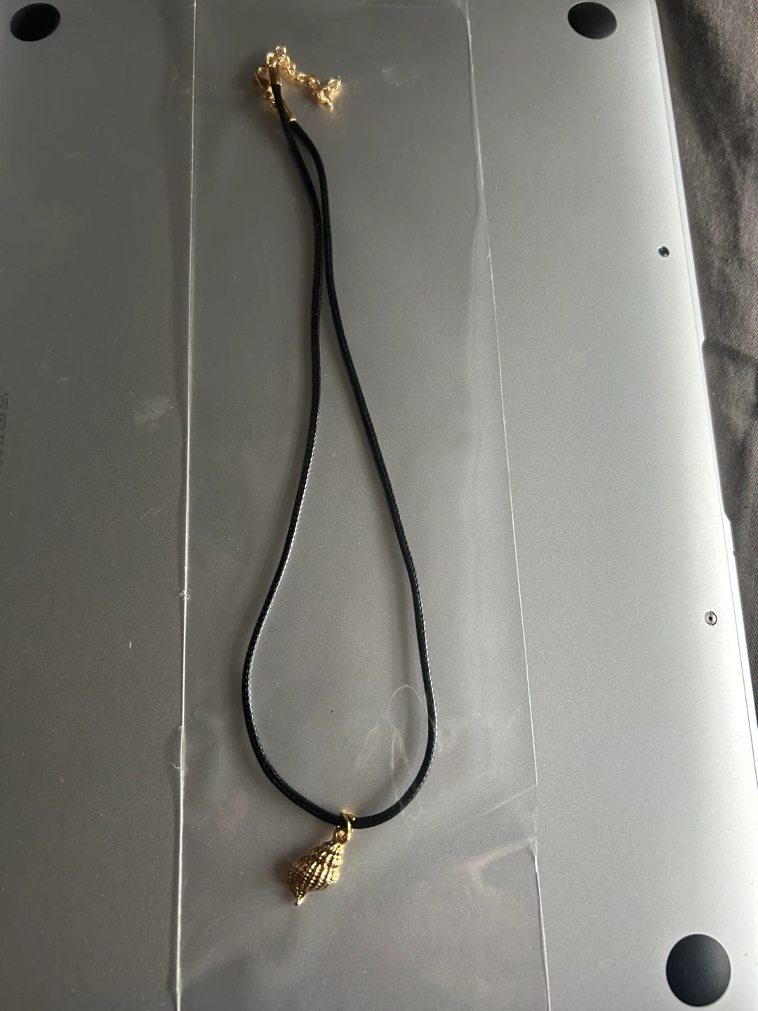Gold Seashell Pendant Necklace