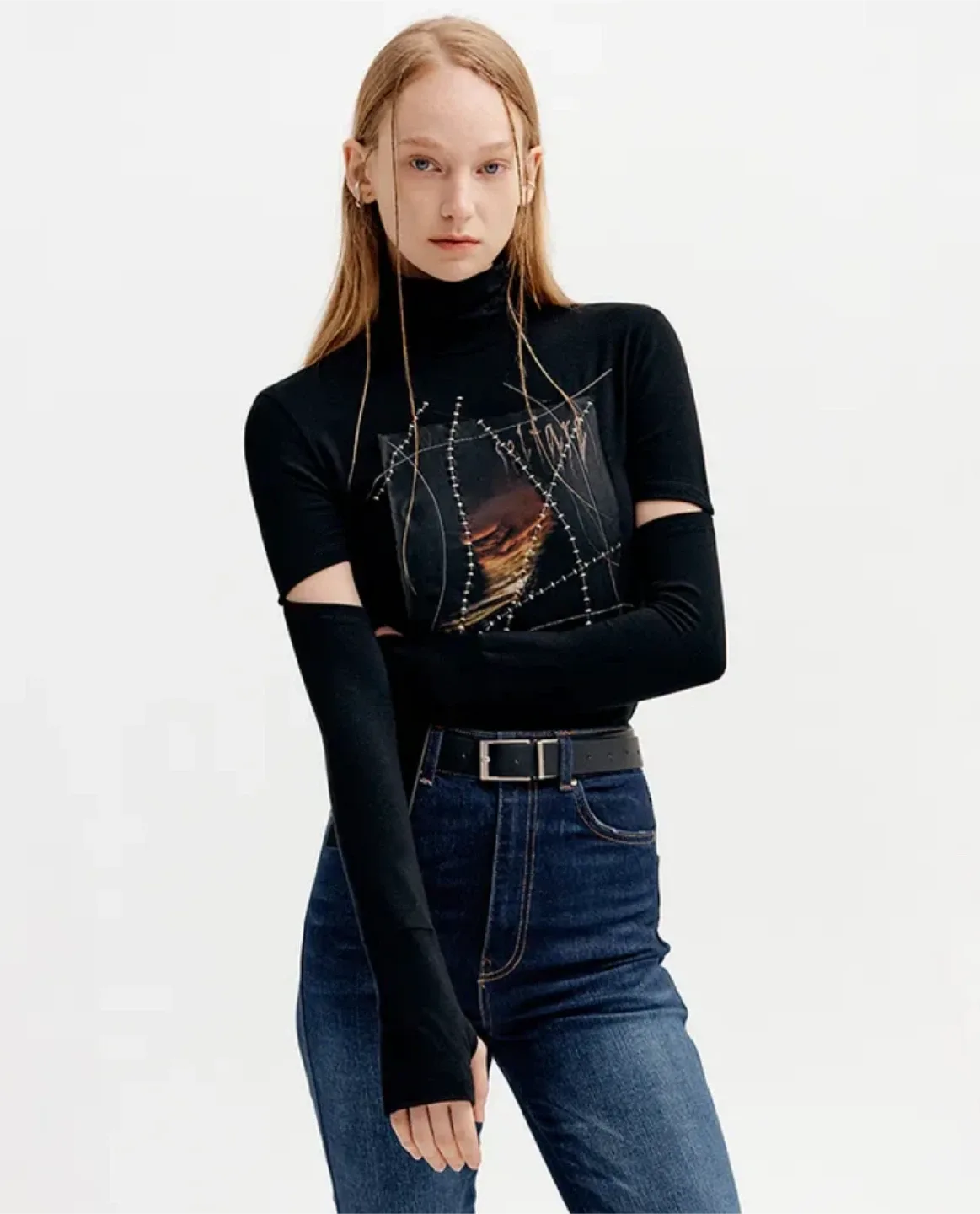 YUSE - DETACHABLE WARMER POLA STITCH T-SHIRT