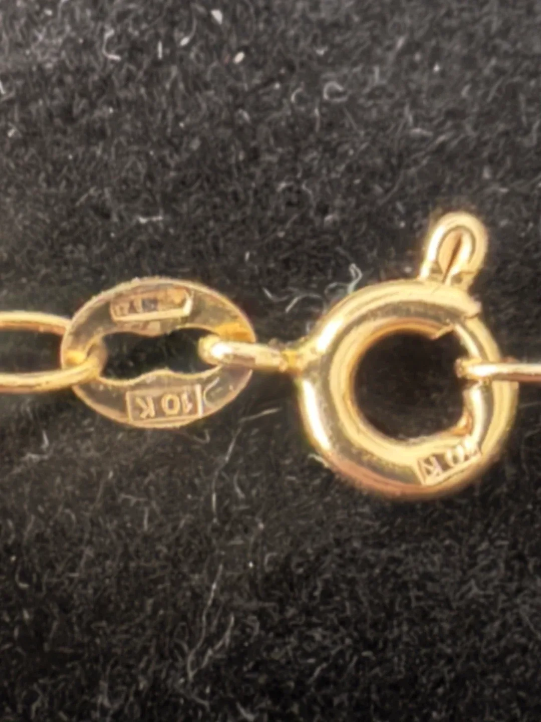 New 10K Yellow Gold Box Chain – 28 Inch, 3.37g image indicator(3)