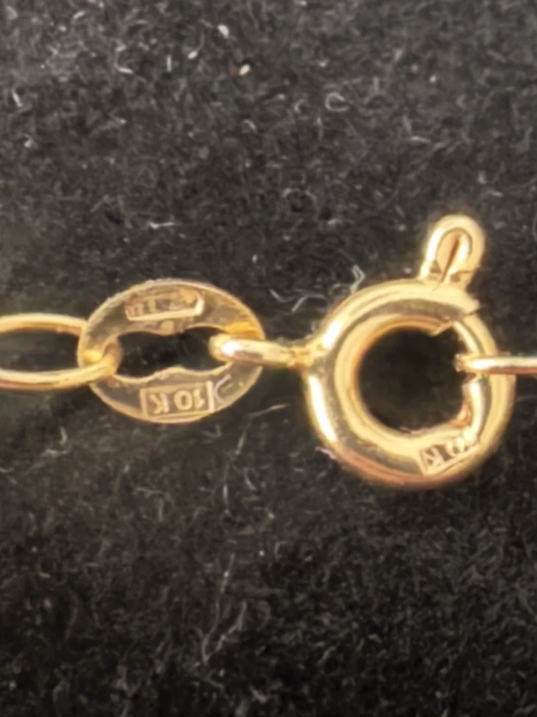 New 10K Yellow Gold Box Chain – 28 Inch, 3.37g image indicator(2)