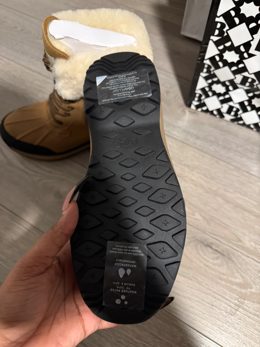 UGG Waterproof Insulated Boots, Size 8 - photo 4
