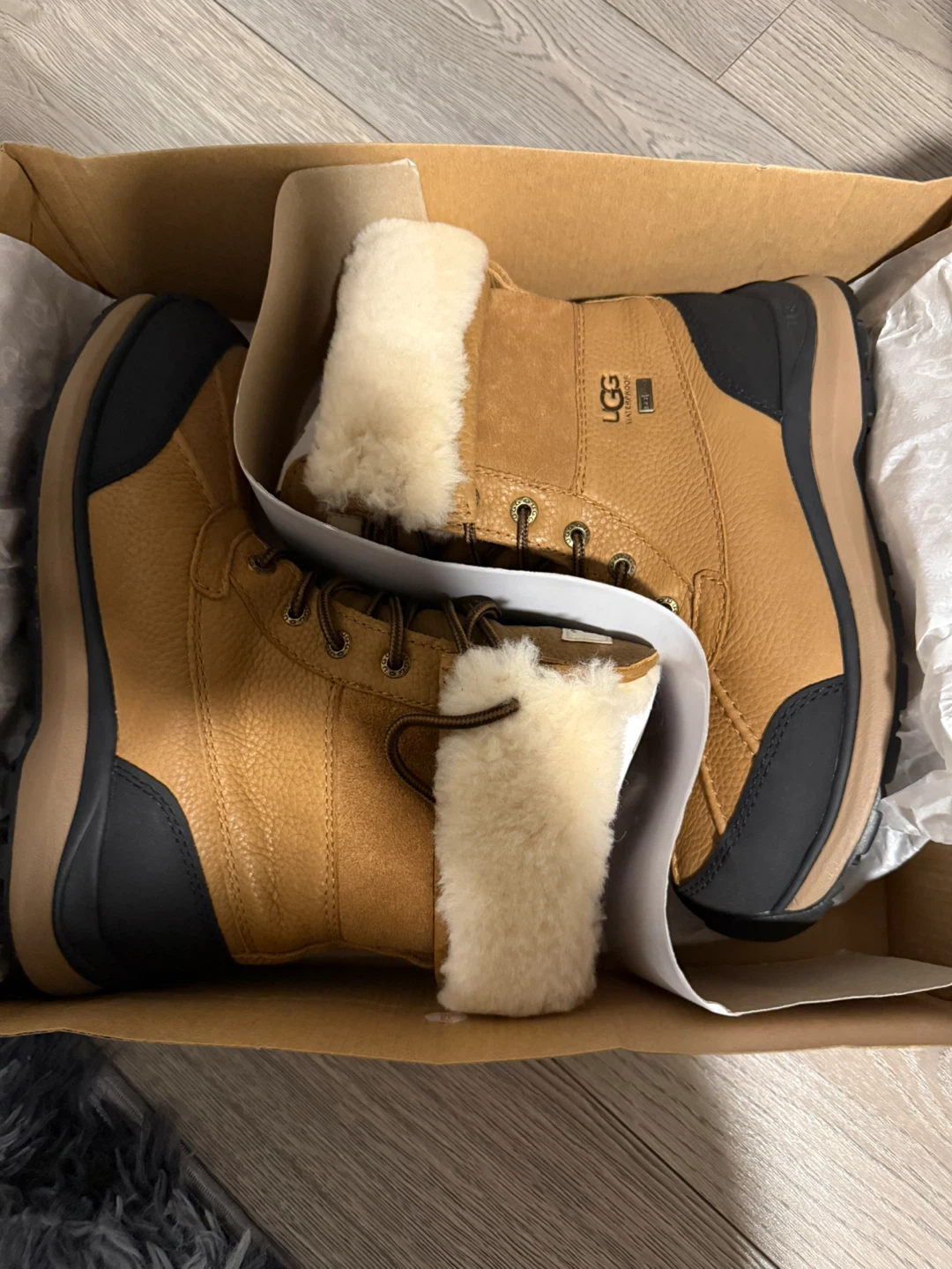 UGG Waterproof Insulated Boots, Size 8 - photo 3