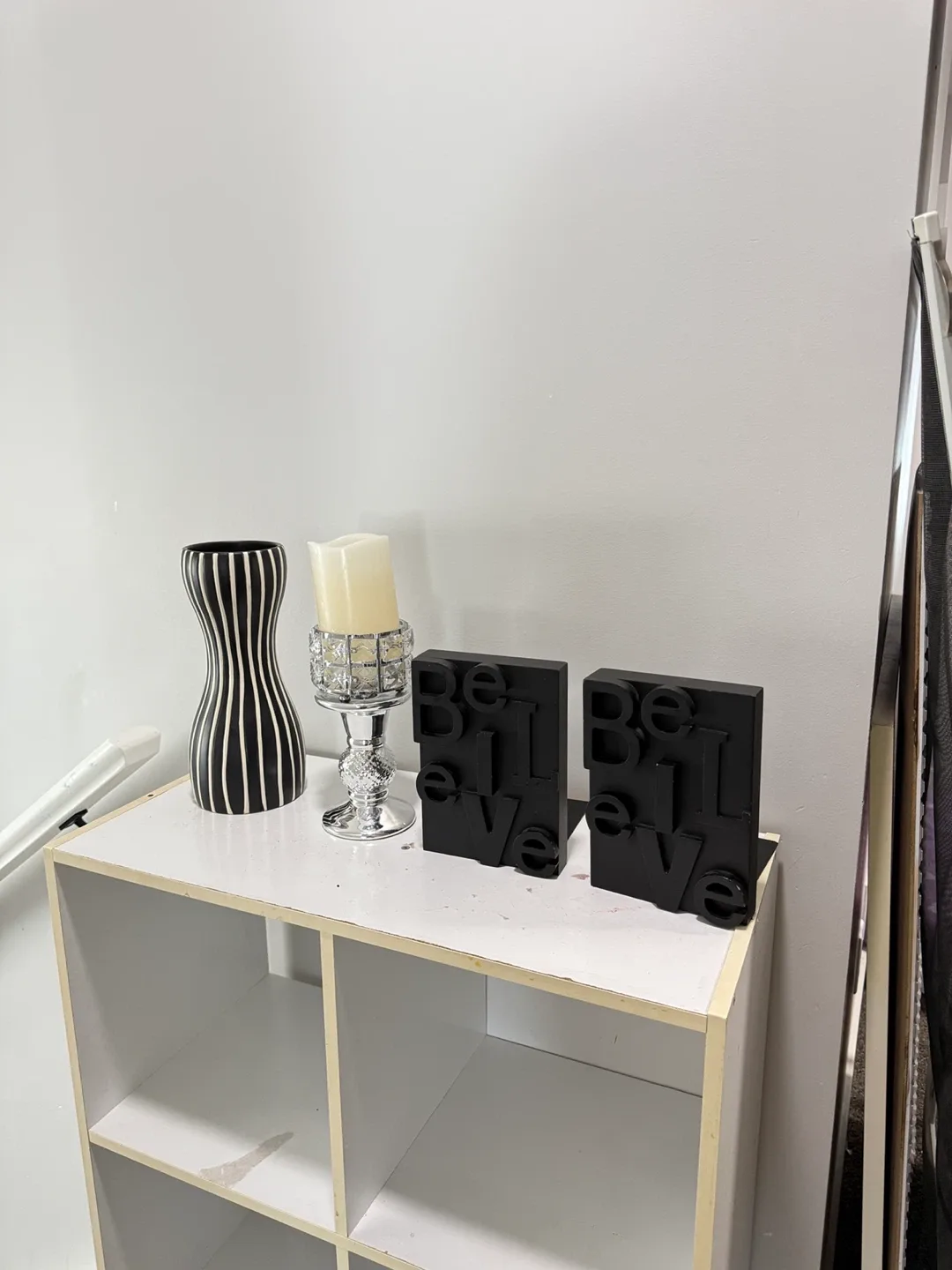 Home Decor Items image indicator(4)