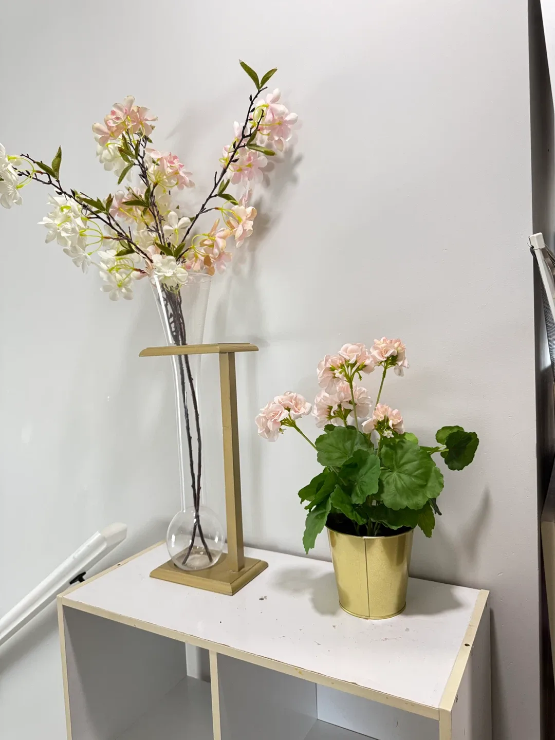 Home Decor Items image indicator(5)