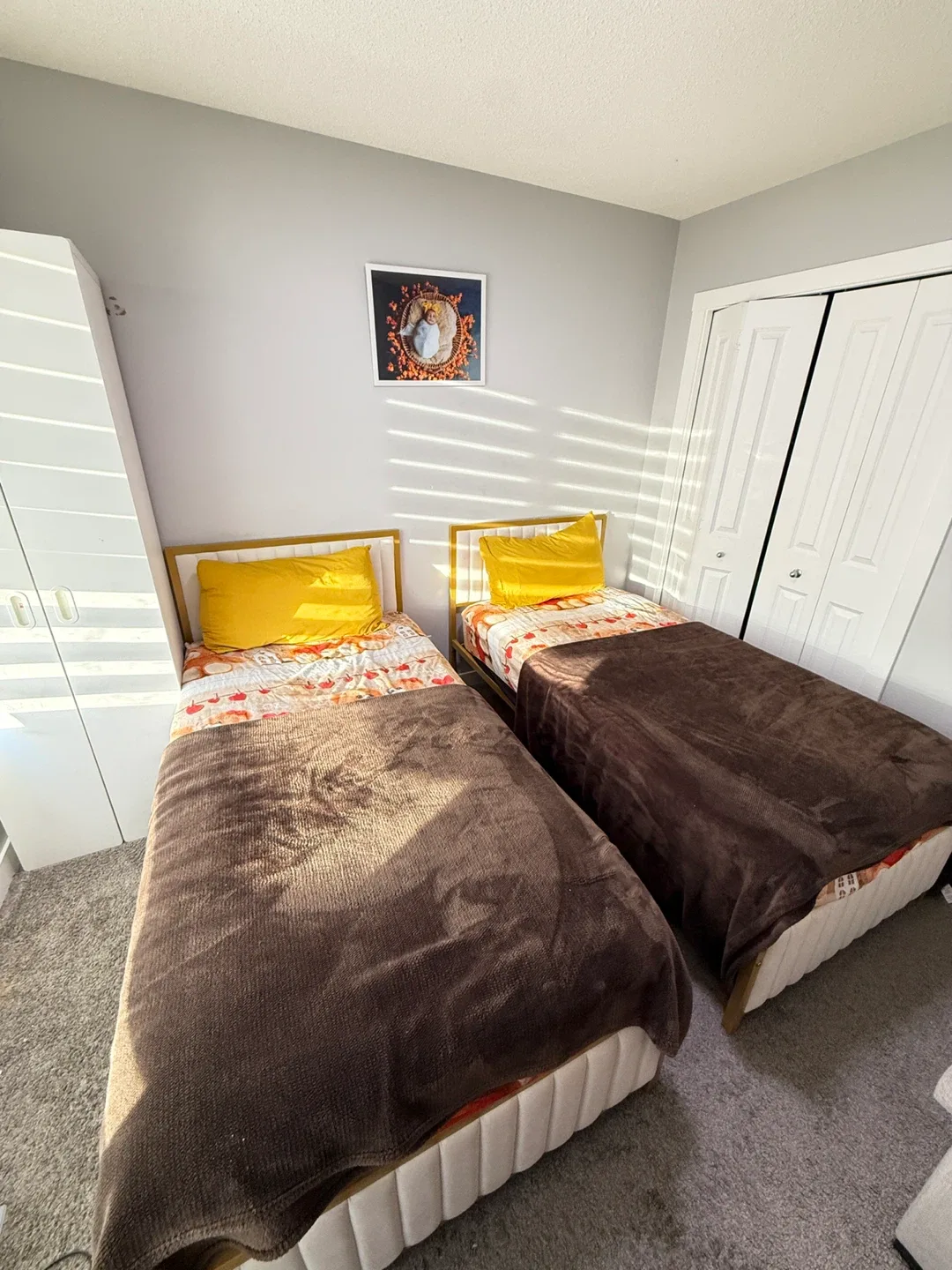 Home Decor Items image indicator(9)