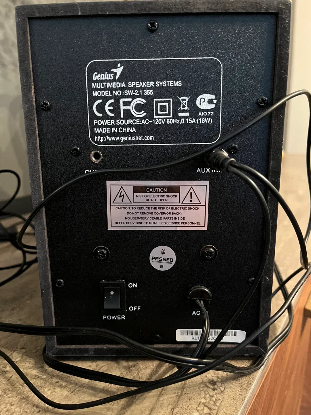 Genius SW-2.1 355 Multimedia Speaker System image indicator(2)