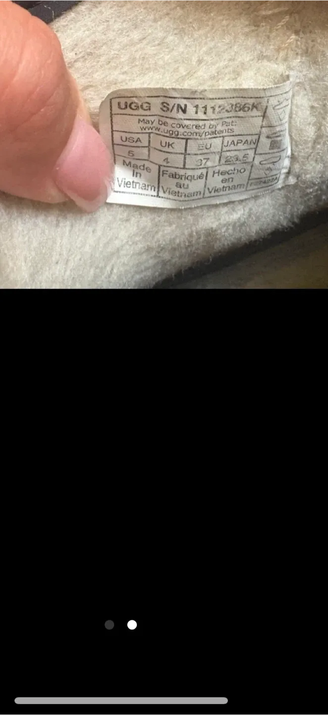 UGG Classic Clear Mini Boot - Size 5 image indicator(2)