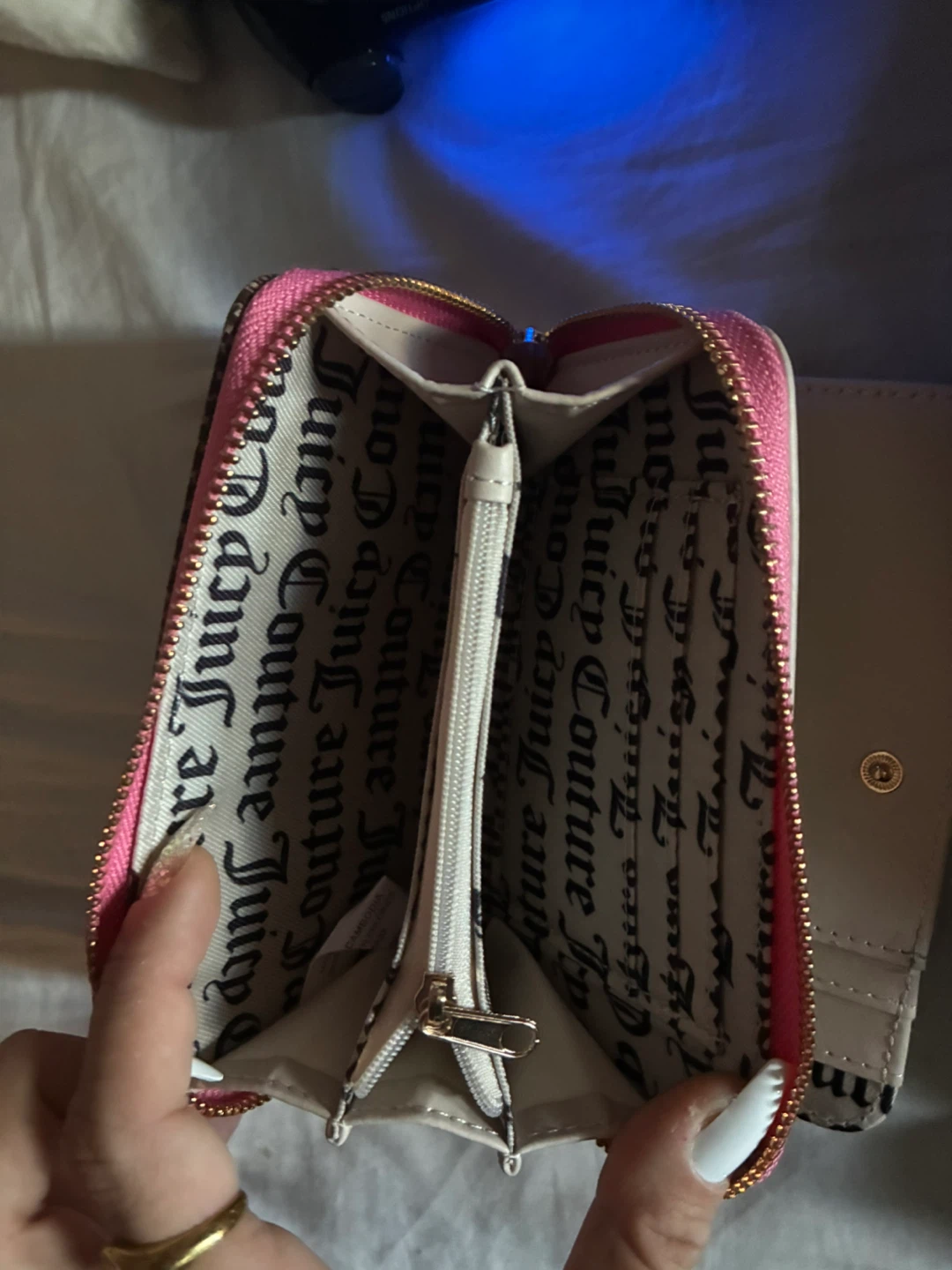 Juicy Couture Wallet - photo 2