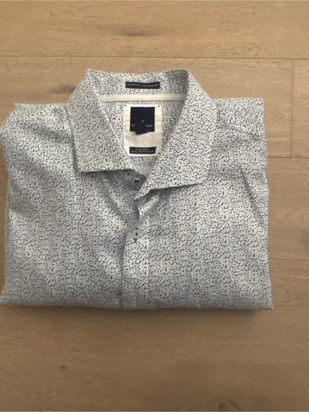 Daniel Hechter Dress Shirt, neck 19.0 Size 37/38 image indicator(3)