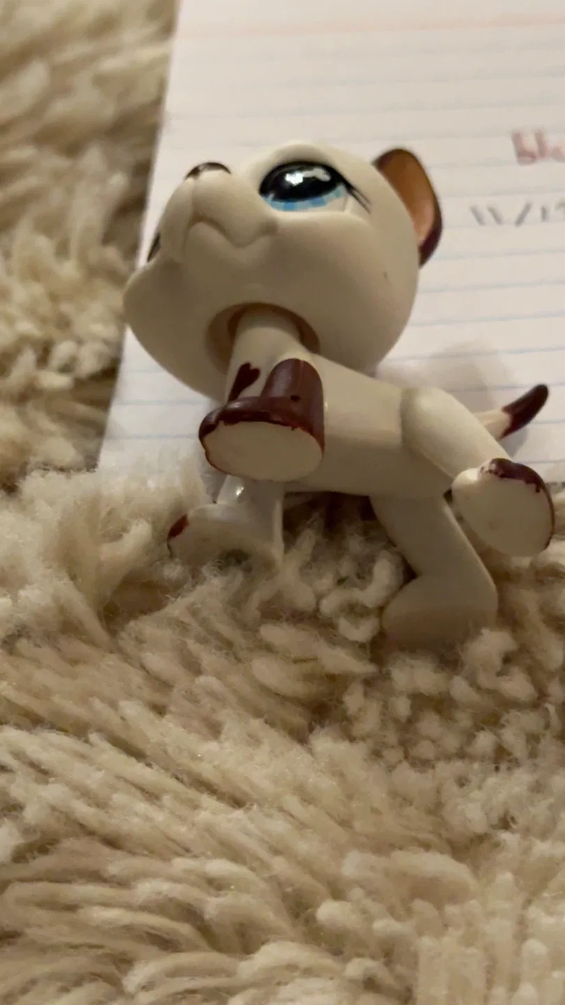 Littlest Pet Shop LPS #577 Great Dane image indicator(2)