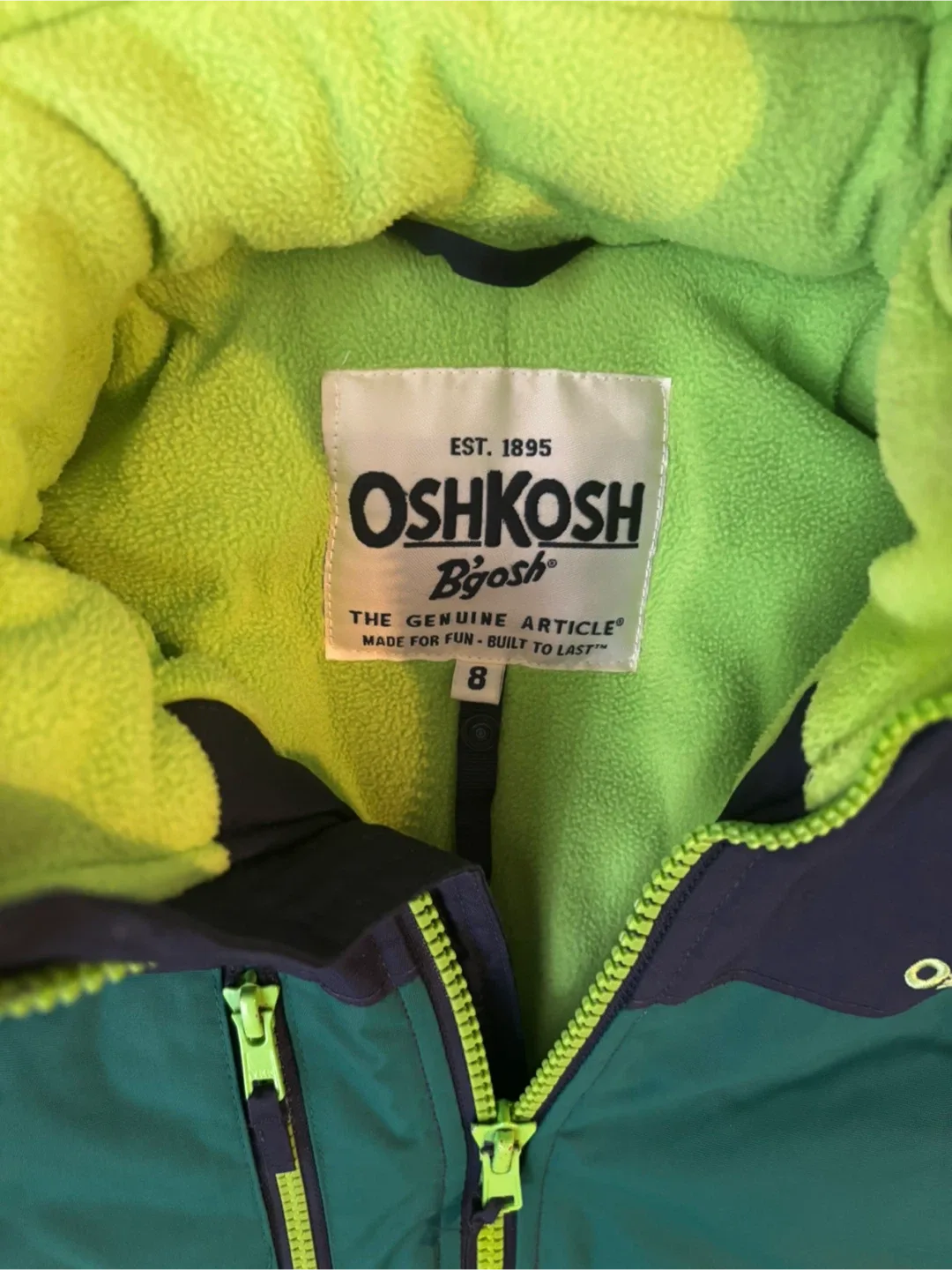 OshKosh B'gosh Winter Jacket Size 8 image indicator(2)
