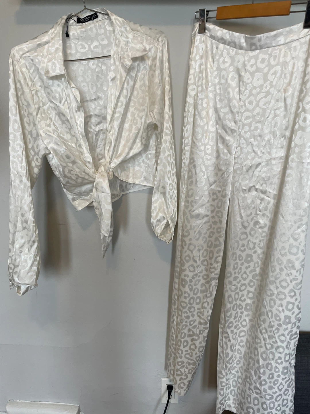 Nasty Gal White Leopard Print Two-Piece Set - photo 5
