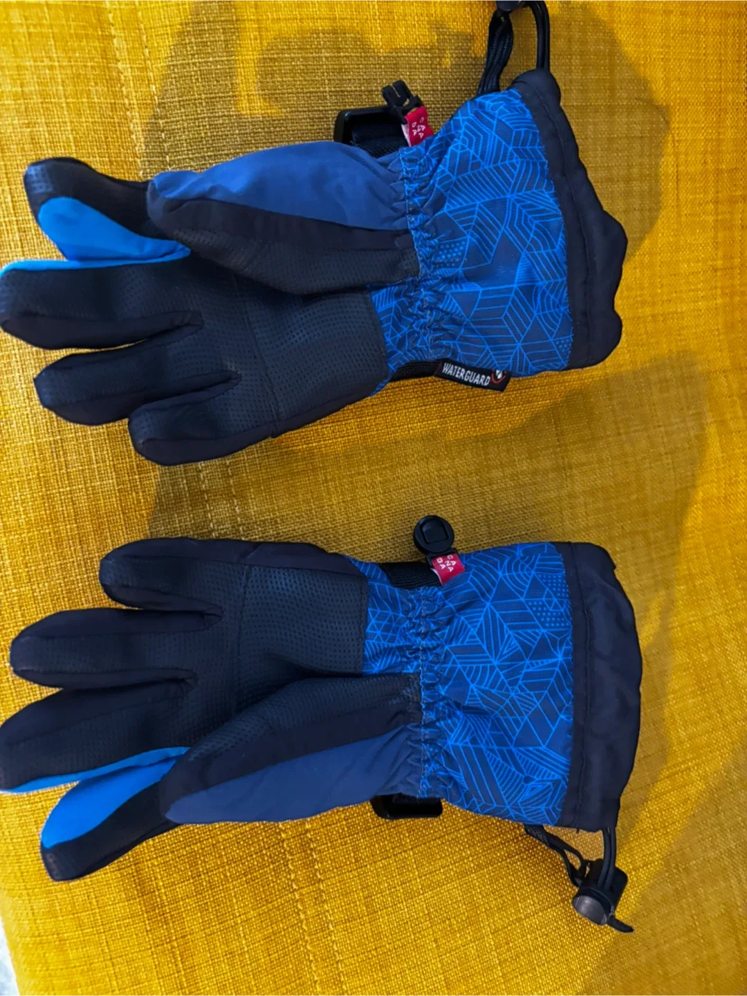 Kombi Juniors XS/TP Blue Gloves image indicator(3)