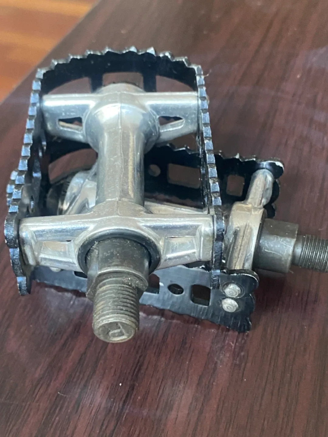 Victor VP-450 Bike Pedals image indicator(3)