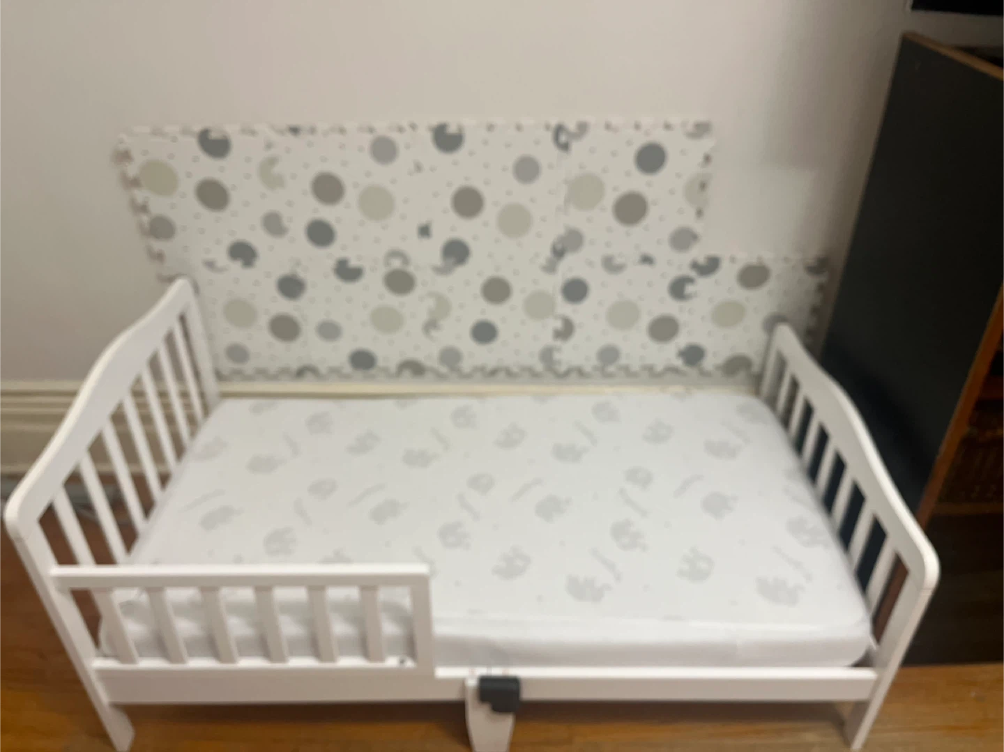 White Toddler Bed - photo 3