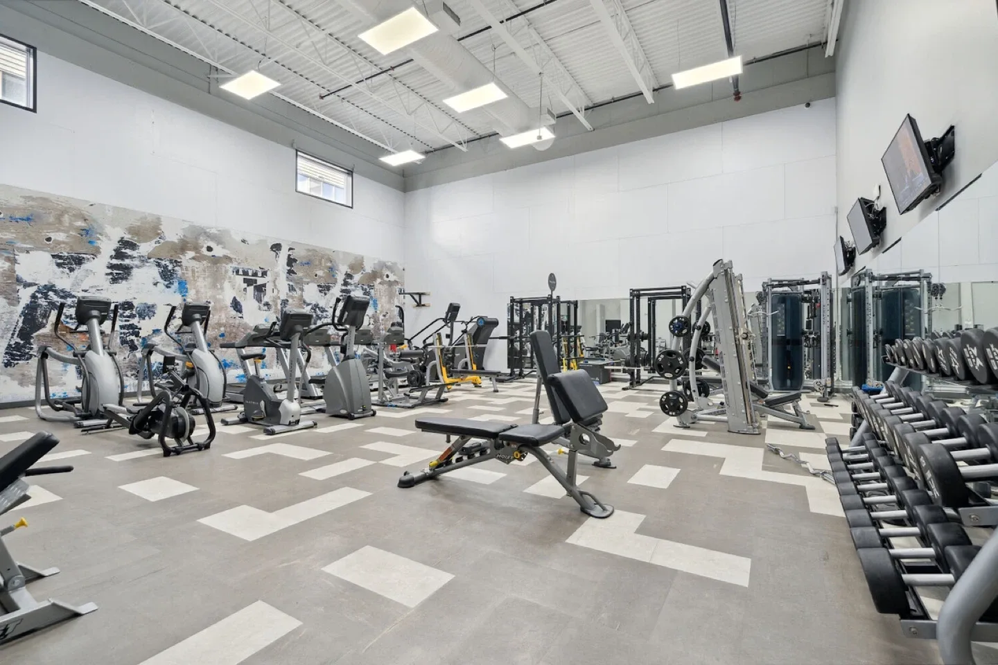 2-Bed Apartment Lease takeover (Downtown) image indicator(9)