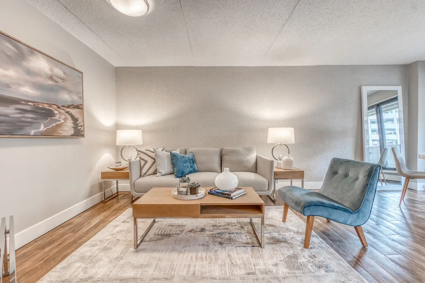 2-Bed Apartment Lease takeover (Downtown) image indicator(7)