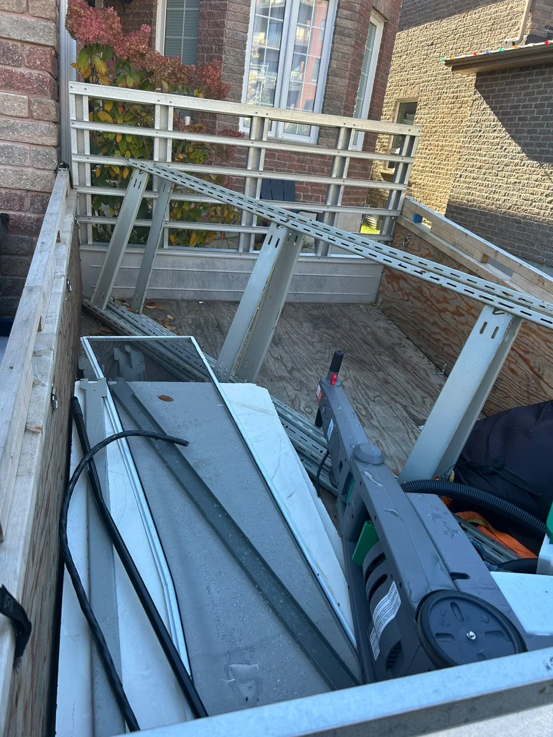 Stirling 60-084-TLR/TLL Utility Trailer image indicator(3)