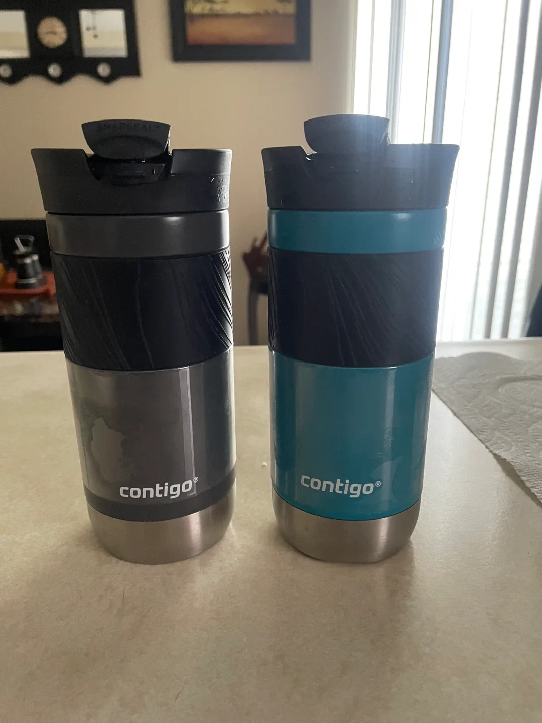 2 Contigo Travel Mugs image indicator(2)