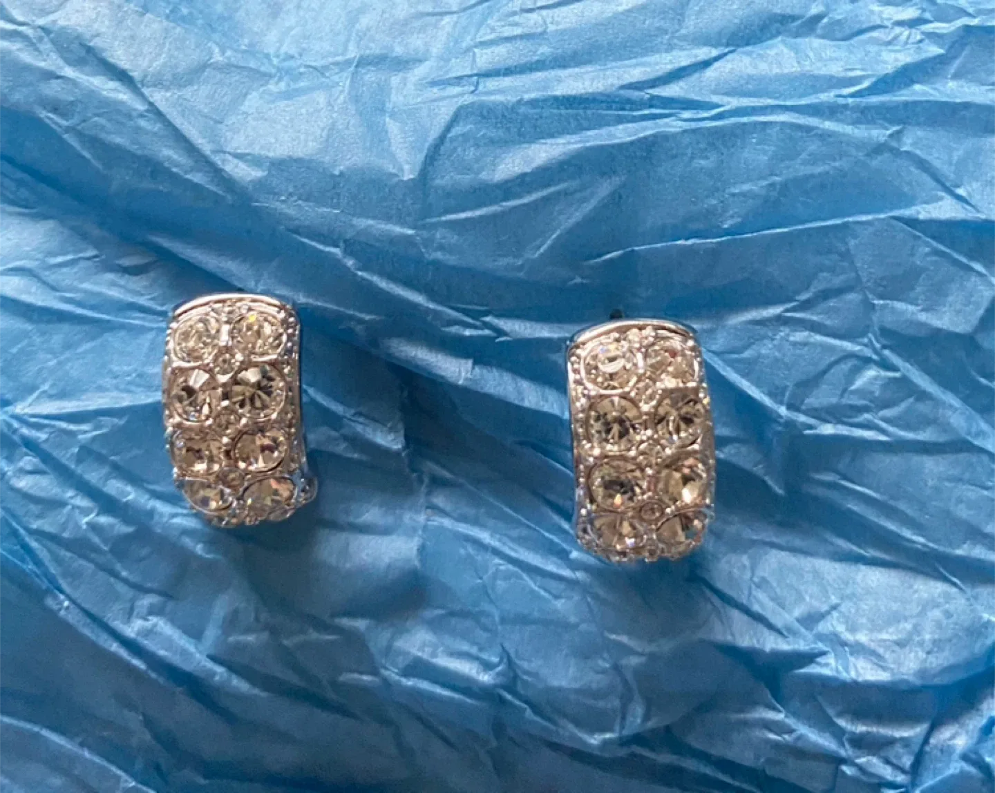 Sparkly Swarovski Crystal Silver Earrings