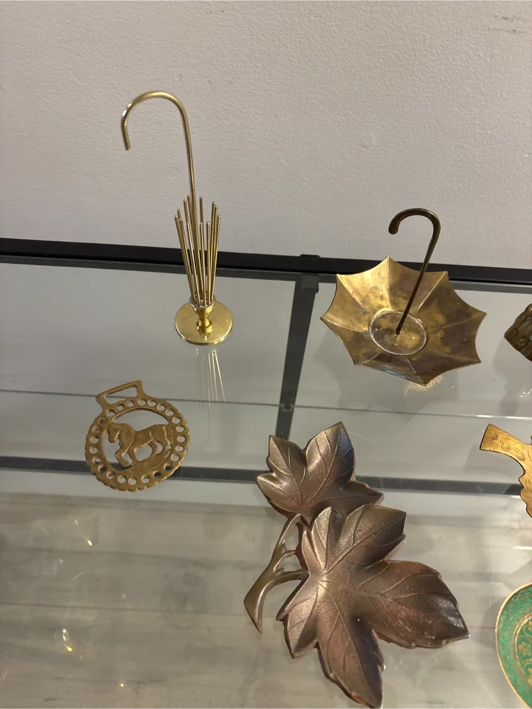 Vintage Brass Decorative Items image indicator(5)