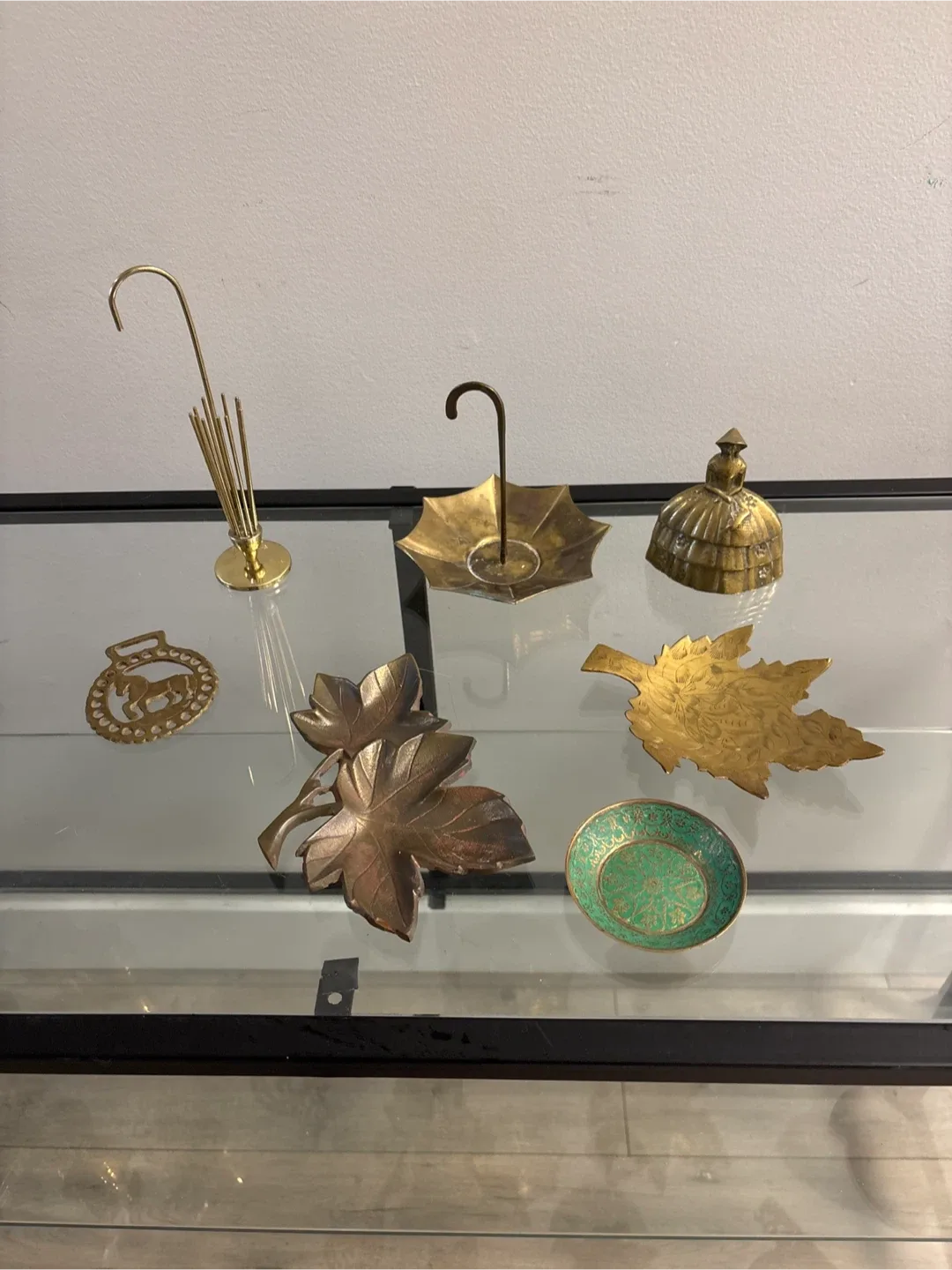 Vintage Brass Decorative Items image indicator(6)