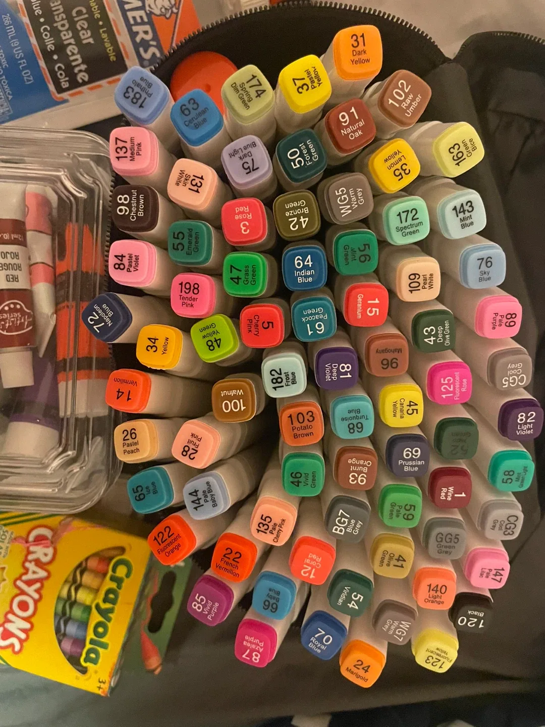 Touch Alcohol Markers, paints and other stationery image indicator(2)