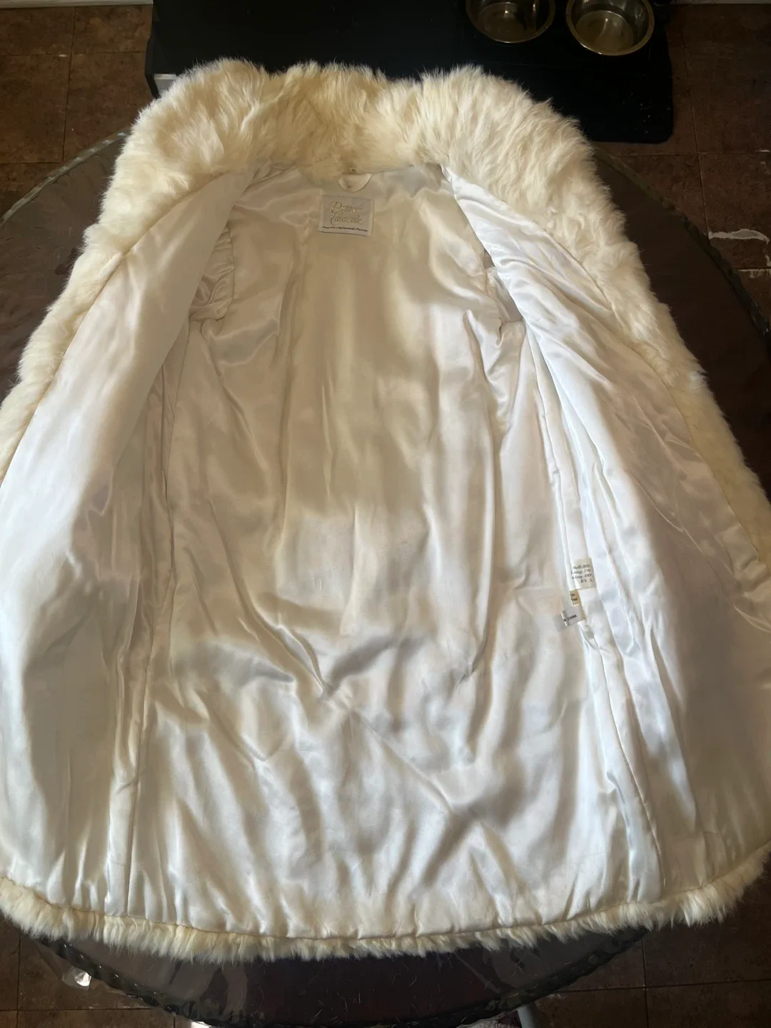 Princess Caravelle Real Fur Coat - Size 8 image indicator(3)
