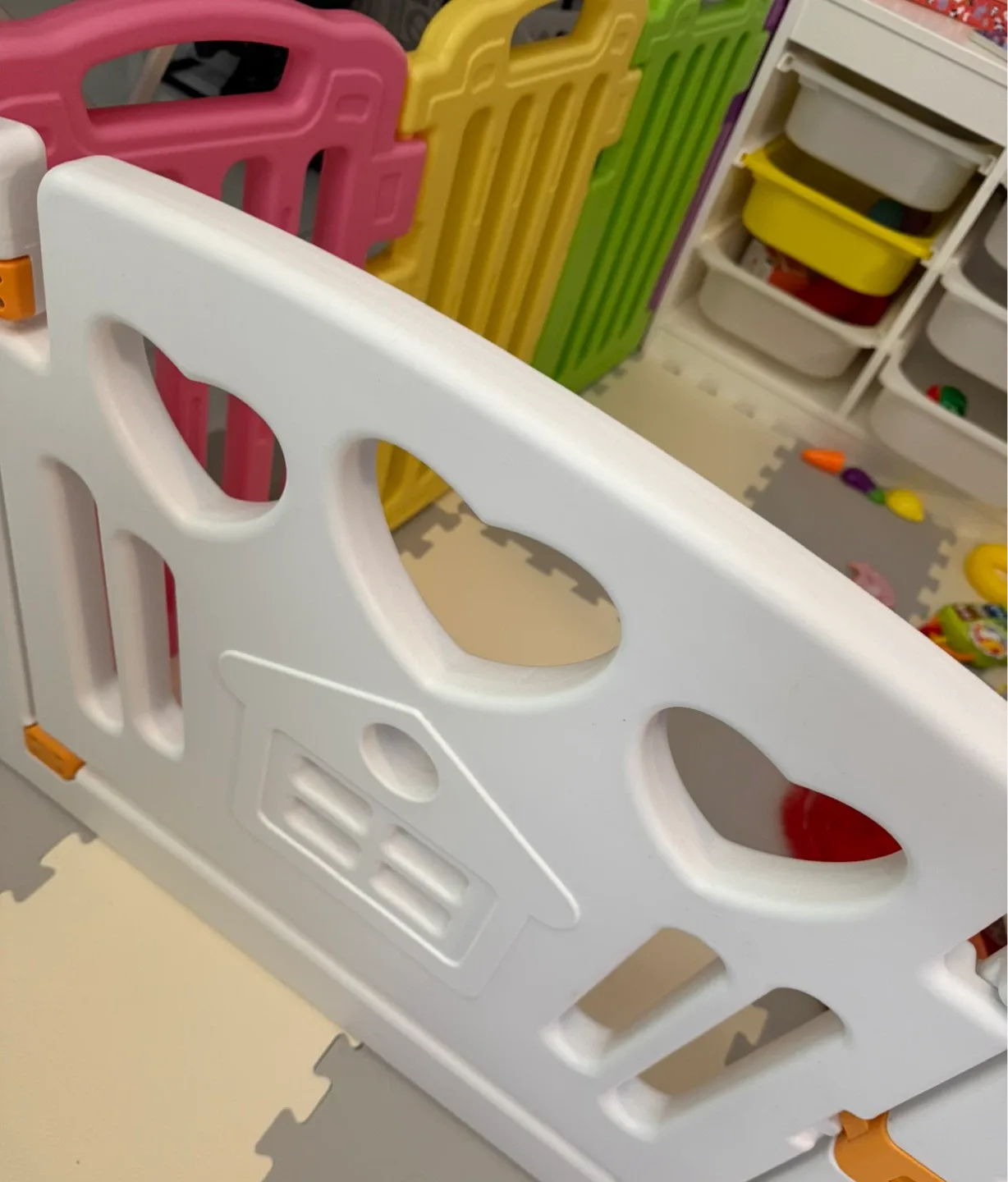 Baby playpen 14 panels