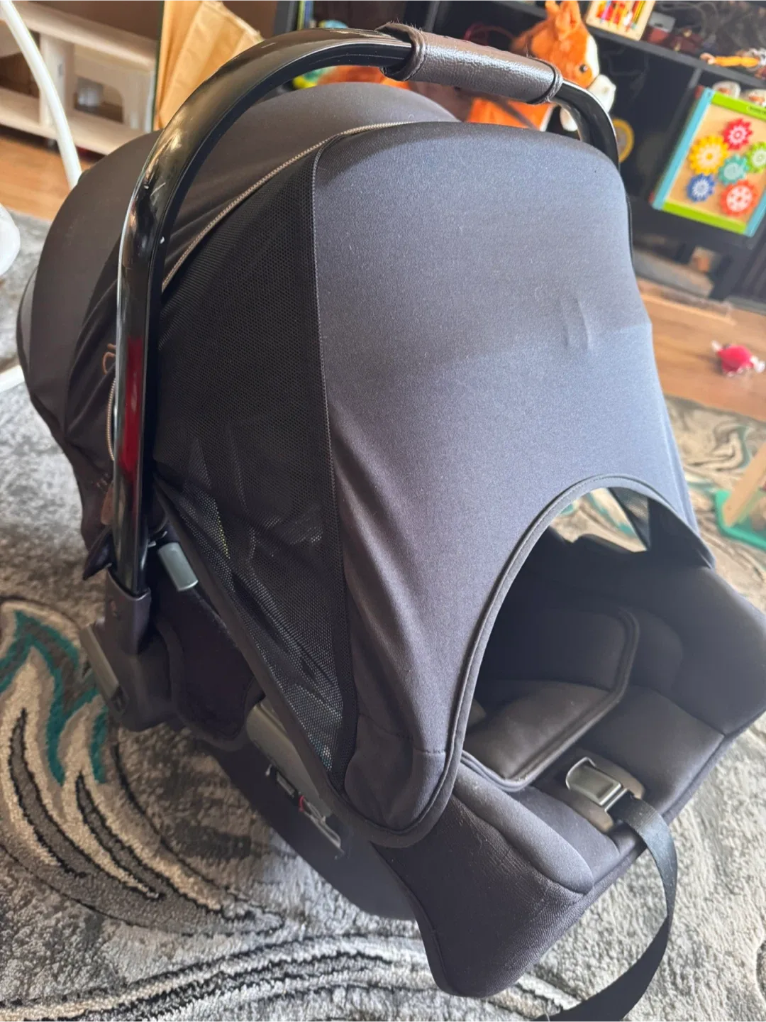 Nuna Pipa Infant Car Seat image indicator(2)